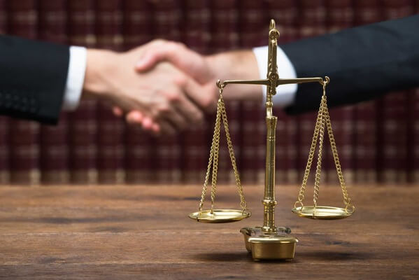 Benefits-of-Hiring-a-VA-Disability-Lawyer